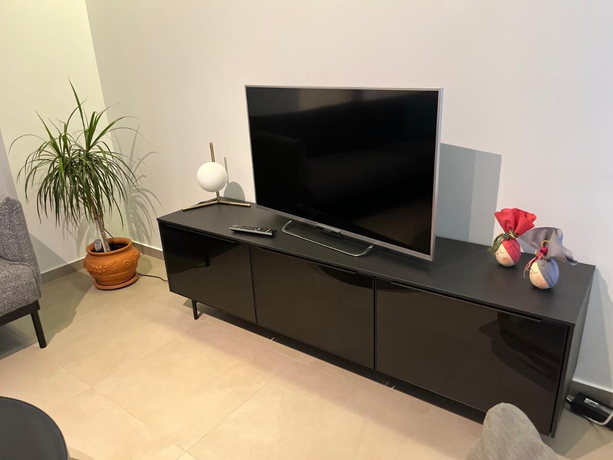 Fofi'S City Center Apartment Kavala Exteriör bild