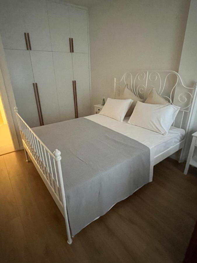 Fofi'S City Center Apartment Kavala Exteriör bild