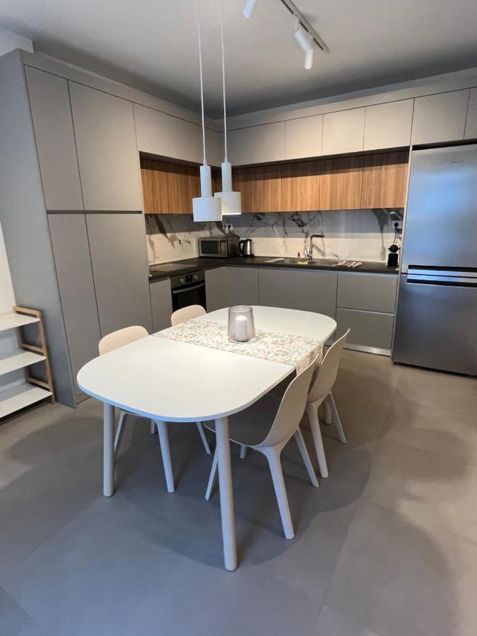 Fofi'S City Center Apartment Kavala Exteriör bild