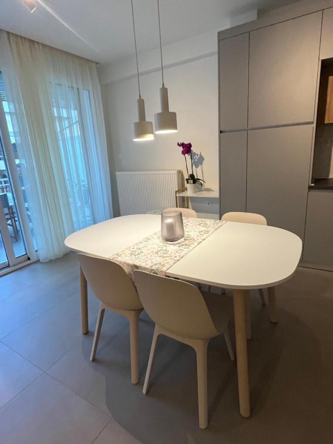 Fofi'S City Center Apartment Kavala Exteriör bild